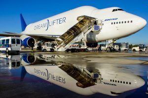 Boeing Dreamlifter 747