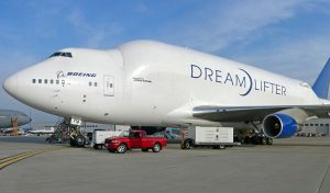 Boeing Dreamlifter 747