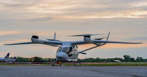 Beta Technologies Alia on tarmac, Eric Adams credit, June 12, 2020.