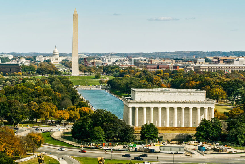 Sightseeing Tours Over Washington D.C.