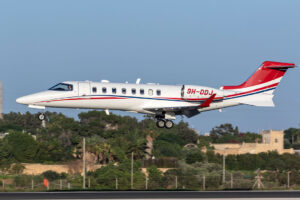 Learjet 75 Liberty | Photo: GordZam