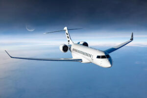 A Bombardier Global 8000 soars over an ocean | Photo: bombardier.com