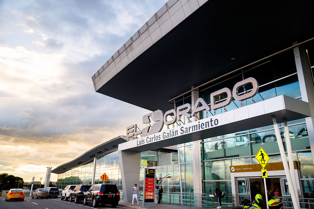 El Dorado Airport (BOG) | Photo: simonmayer